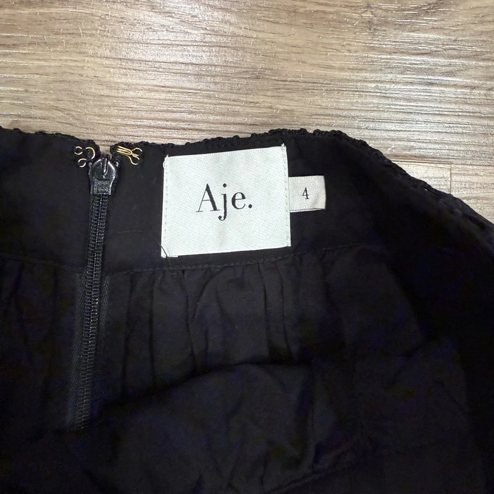 Aje Elegant Black Garment - Picture 4 of 5